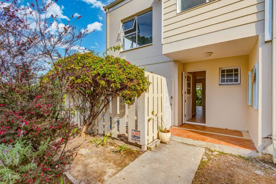2 Bedroom Property for Sale in Knysna Central Western Cape